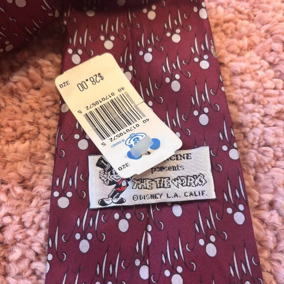 Balacine The Tie Works Disney Mickey Mouse Top Hat Maroon New with Tags 56" Long - Picture 3 of 5